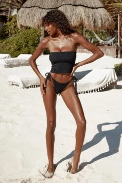 Palma Bottom - Black Crinkle -Sunny Tide Shop 1 61e9567d 6536 4b31 9885 547dc7853852