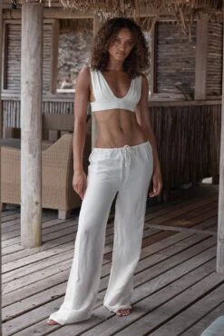 Belize Pant - Ivory 29 Belize Pant - Ivory -Sunny Tide Shop 1 89d8f13a 88bd 4fa6 aa67 c2e042f23a0d