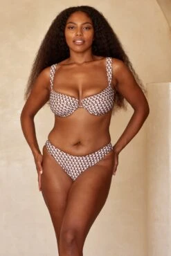 Byron Bottom - Husk Geo -Sunny Tide Shop 1 92890957 1412 4e55 8b4e 09fd3f27c21d