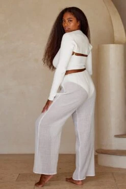 Beverly Hills Knitwear Top - White Rib -Sunny Tide Shop 2 0cd55cbe e9d8 45b0 b1ce 29b0ff35f2d4