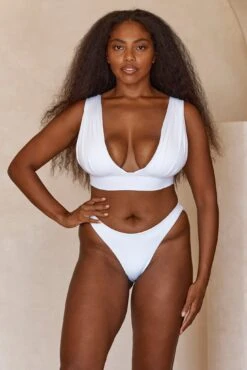 Tamarama Bottom - True White 11 Tamarama Bottom - True White -Sunny Tide Shop 4 2130e1aa 1831 4e4e b35d 97ace0969233