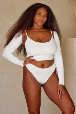 Beverly Hills Knitwear Top - White Rib -Sunny Tide Shop 5 7c352d30 c894 42ba 9ccd a21ae95e3ae0