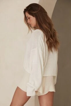 Hamilton Island Sweater - White -Sunny Tide Shop Hamilton Sweater