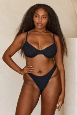 Maui Top - Black Crinkle -Sunny Tide Shop Maui Top Black Crinkle 1 4e2cc0fd 13be 41a5 949d 80069b49a2ba