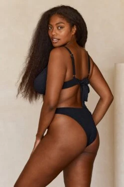 Maui Top - Black Crinkle -Sunny Tide Shop Maui Top Black Crinkle 2 aac5c7e8 f5d0 4a3e b0d4 3d2e0a999a48